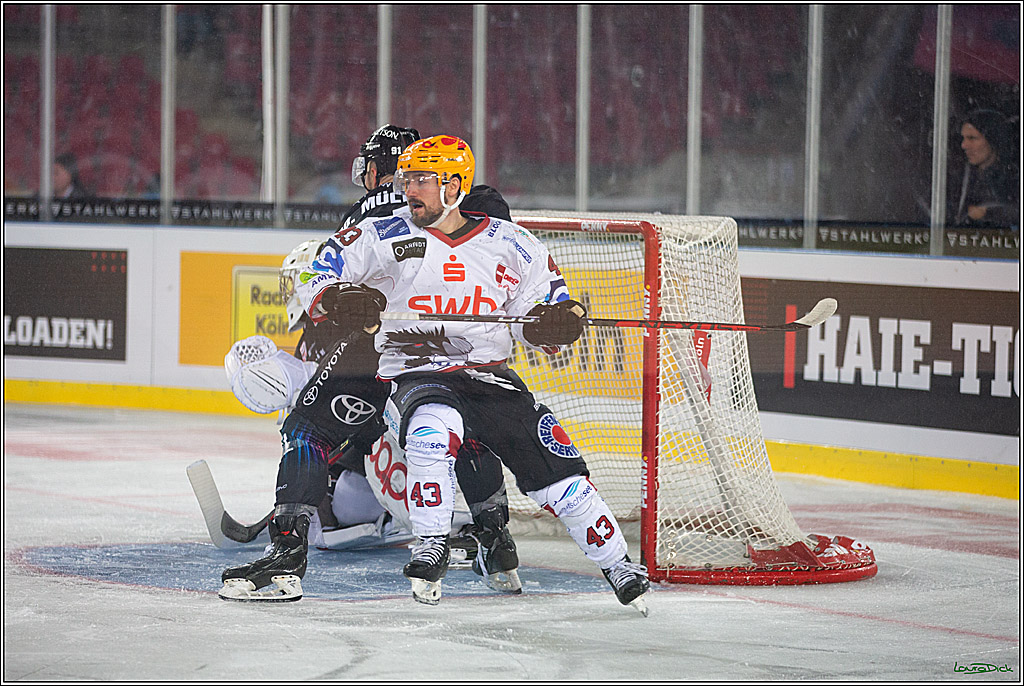 PENNY DEL; Koelner Haie- Fischtown Pinguins; Koeln, 22.12.2022